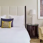 Four Seasons Gresham Palace Отель
