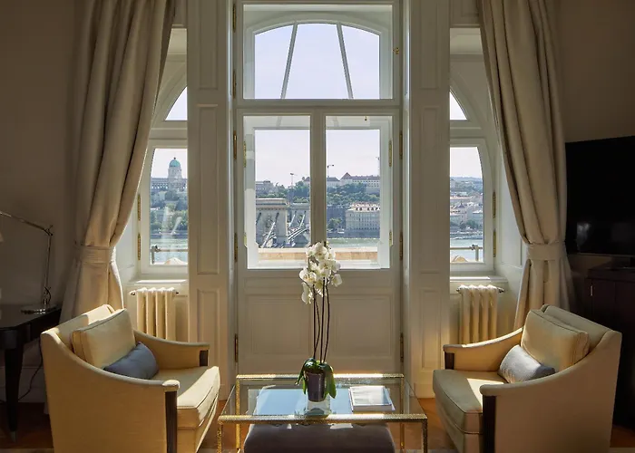 Four Seasons Gresham Palace 5* Budapesta