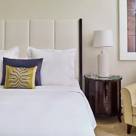 Four Seasons Gresham Palace Hotel 5*
