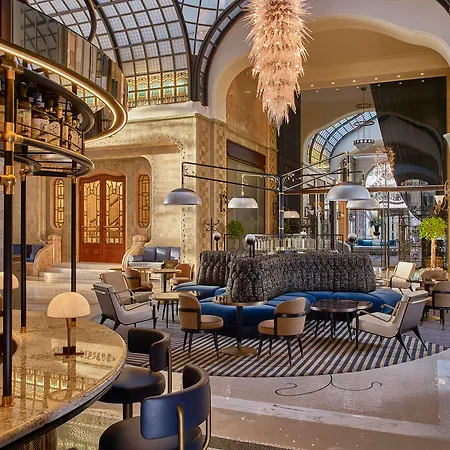 Hotel Four Seasons Gresham Palace 5*