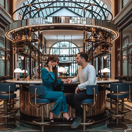 Four Seasons Gresham Palace Hotel