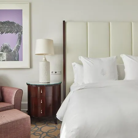 Four Seasons Gresham Palace 5*