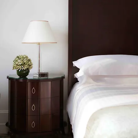 Four Seasons Gresham Palace Hotel