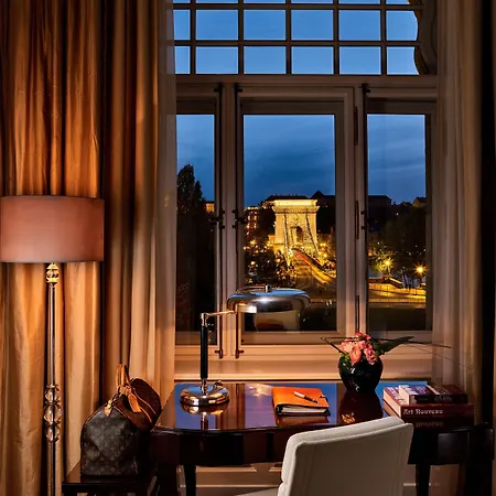 Four Seasons Gresham Palace Budapeşte