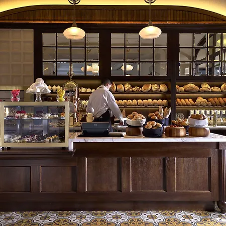 Four Seasons Gresham Palace