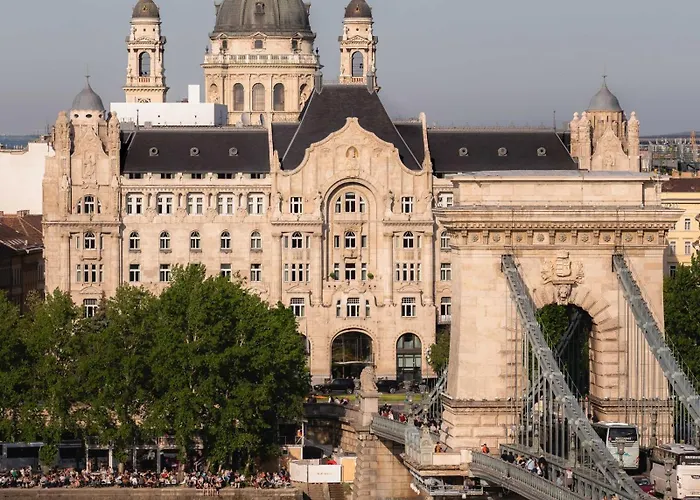 Four Seasons Gresham Palace