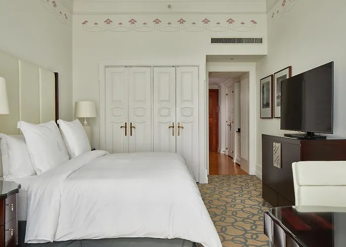 מלון Four Seasons Gresham Palace