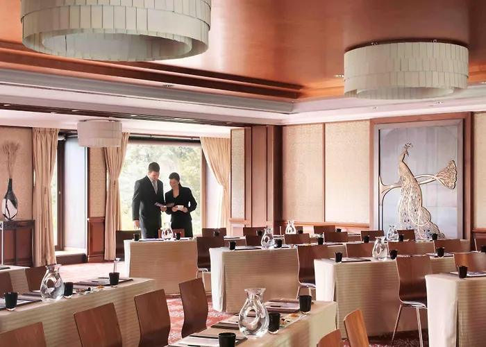 Four Seasons Gresham Palace 5*