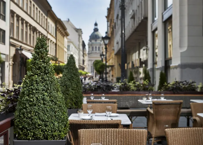 Four Seasons Gresham Palace Отель