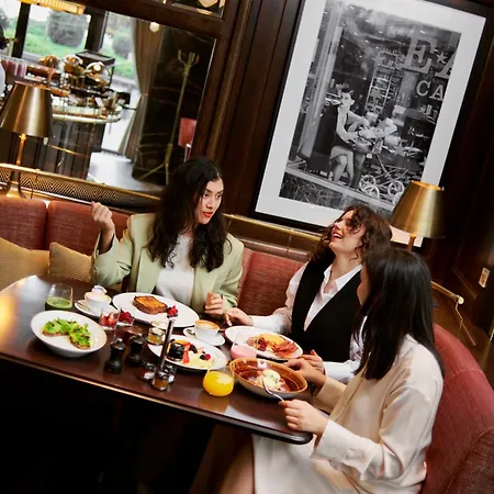 Four Seasons Gresham Palace 5*