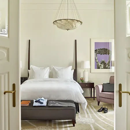 Four Seasons Gresham Palace Szálloda 5*