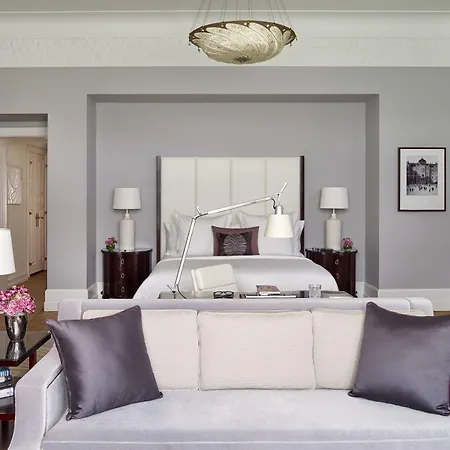 Four Seasons Gresham Palace Szálloda 5*