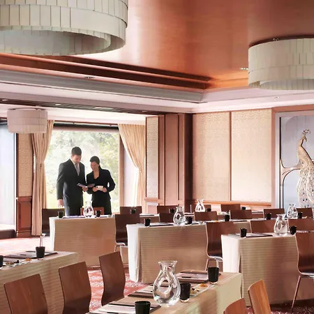 Four Seasons Gresham Palace 5*