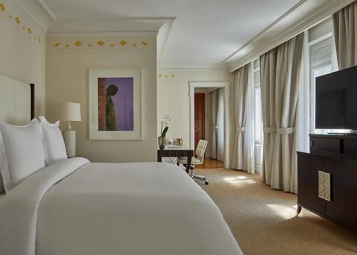 Four Seasons Gresham Palace 5*