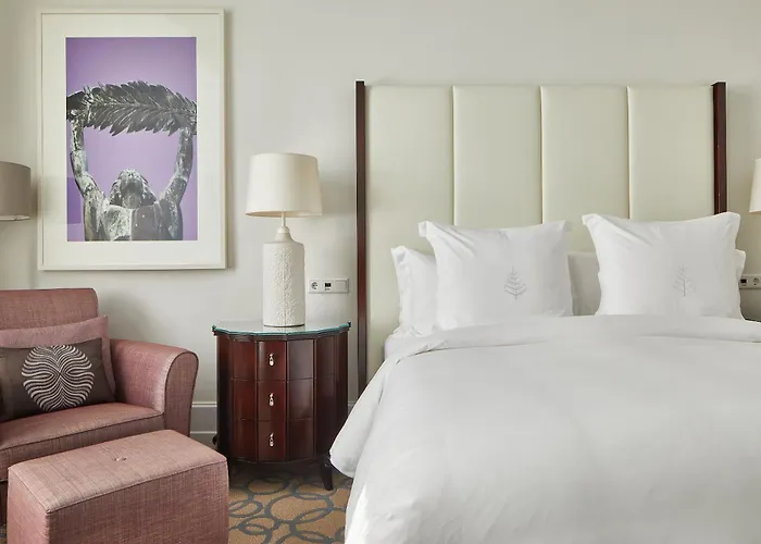 Four Seasons Gresham Palace 5*