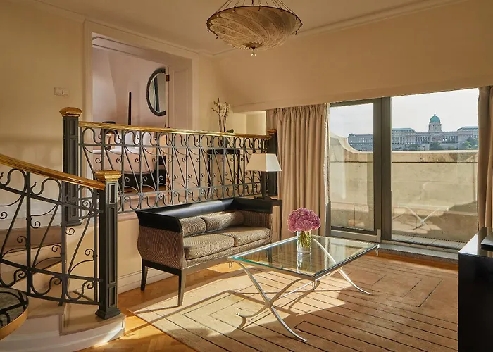 Four Seasons Gresham Palace 5* Budapest