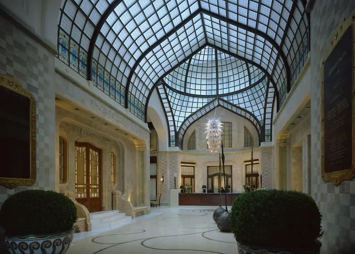 Four Seasons Gresham Palace 5*